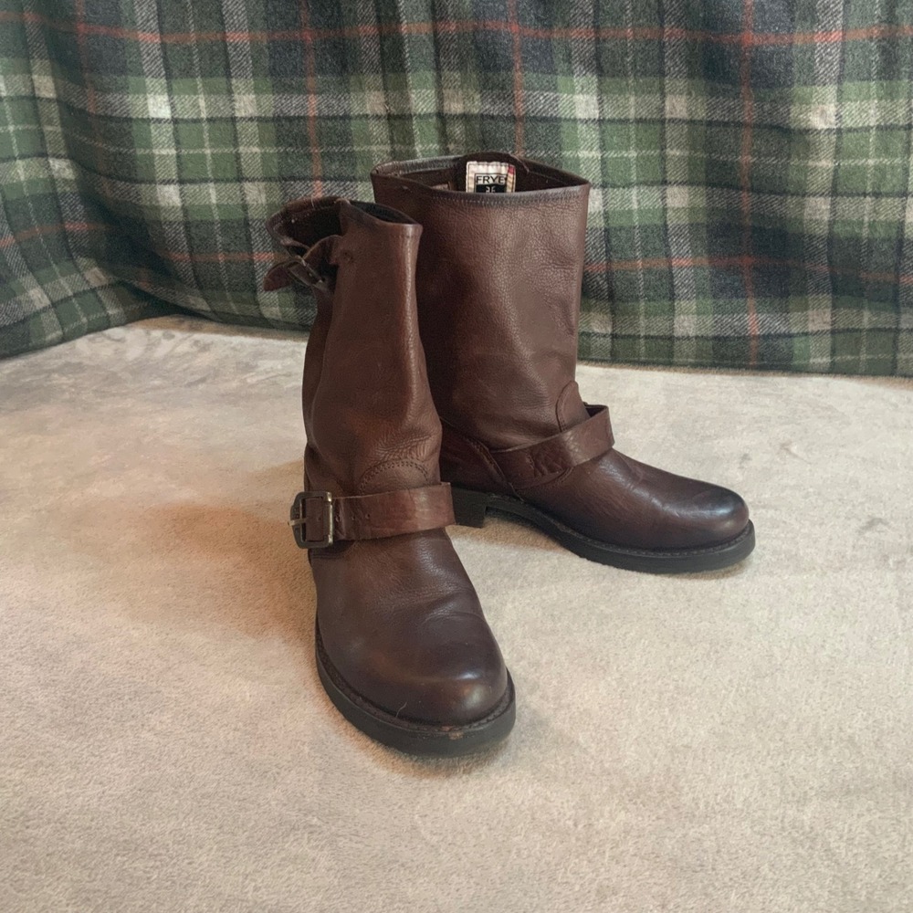 Frye Engineer 8R Dark Brown Leather Moto Boots Womens 6.5 76509